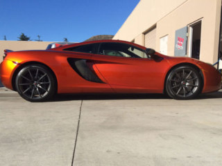 orange-mclaren-mp4c-12-2