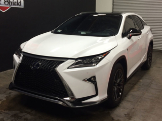 white-lexus-2