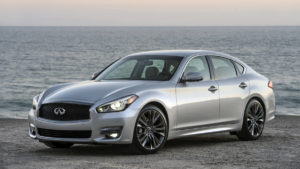 The 2016 Infiniti Q70 Premium Select Edition's exterior offers dark chrome trim, a darkened lower rear bumper, a rear decklid spoiler and unique design and color 20-inch aluminum-alloy wheels with 245/40R20 all-season performance tires. The interior of the Q70 Premium Select Edition is highlighted by unique Graphite or Stone semi-aniline leather seating, suede-like headliner, aluminum interior trim, illuminated kickplates and floor mats with contrasting piping.