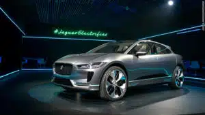 161114212146 jaguar ipace 780x439 1