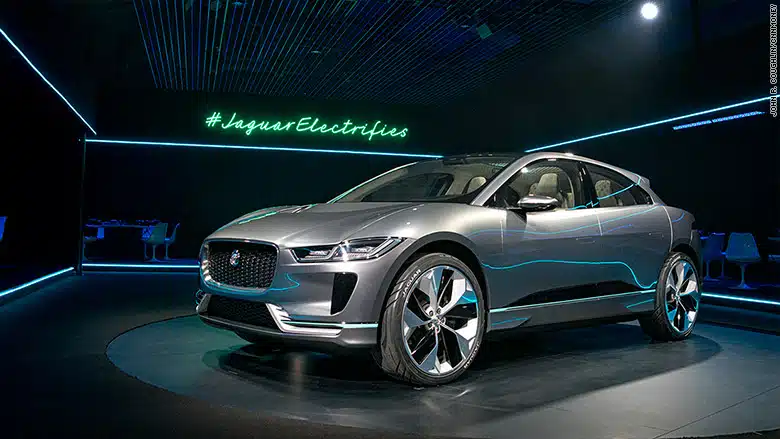 161114212146 jaguar ipace 780x439 1